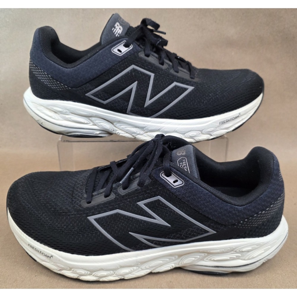 New Balance (Sz 11 2E) Fresh Foam X 860v14 Mens Running Shoes Wide Black M860K14